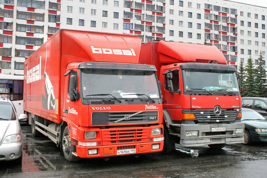 Cargo trucks