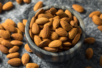 Raw Organic Shelled Almonds