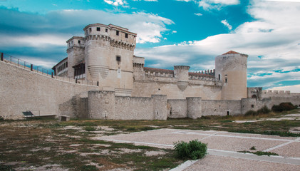 Fototapeta na wymiar Castillo- Cuéllar Palace, Segovia, Spain