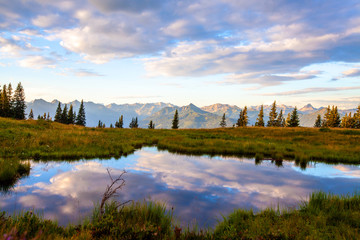 Fototapeta premium Jaherszeiten am Rossbrand in Radstadt im Pongau