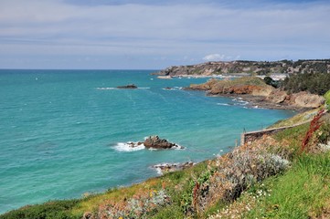 Paysage de la côte à Erquy en Bretagne. France
