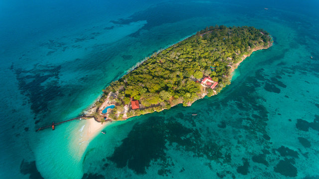 Changuu Island is a small island 5.6 km north-west of Stone Town. © STORYTELLER