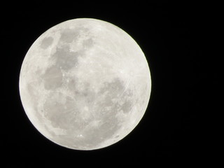 A lua no espaço