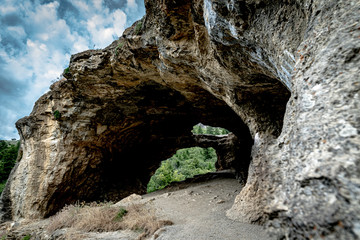 Logan Canyon Wind caves - obrazy, fototapety, plakaty