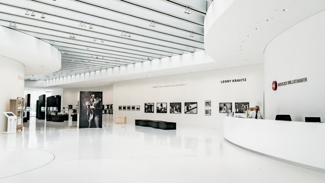 Lenny Kravitz Exhibition Leica Wetzlar