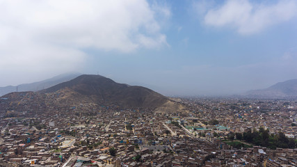 Vista aérea de la ciudad de San Juan en Lima