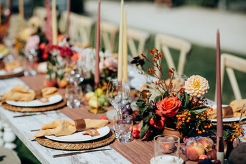 Beautiful wedding table decoration & wedding table setting