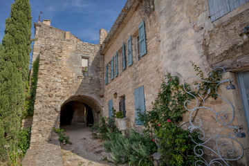 Obraz na płótnie Canvas Village In Provence South Of France