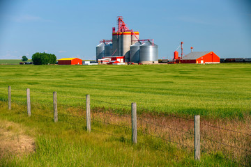 Fototapeta na wymiar Canadian Prairies Granary Grain Elevator Saskatchewan