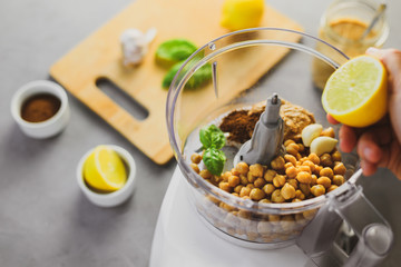 Ingredients for hummus