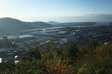 Fototapeta premium 日本の兵庫県赤穂市の山の風景
