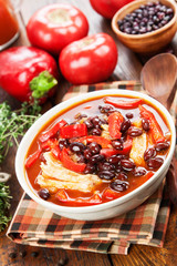 Tomato soup with red beans