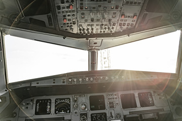 Close up of large windows in the cockpit