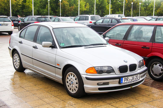 BMW (E46) 3-series