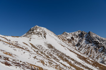 朝日岳と剣ヶ峰
