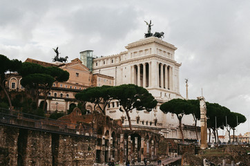 Fototapeta na wymiar Views of the main streets of Rome, Italy