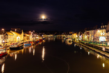 Fototapeta na wymiar Weymouth Harbour at Night