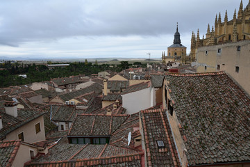 Fototapeta premium Toits et cathédrale de Ségovie, Espagne