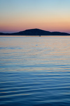 Tramonto in mare  sul catamarano 