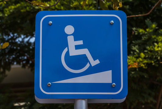 Iriguchi Sign Ramp Ramp」の写真素材 | 686,096件の無料イラスト画像 | Adobe Stock