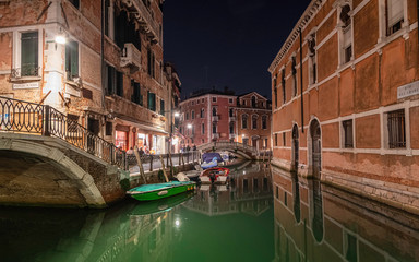 Venise et ses canaux.