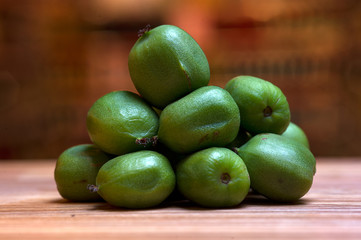 Exotic kiwi without lice