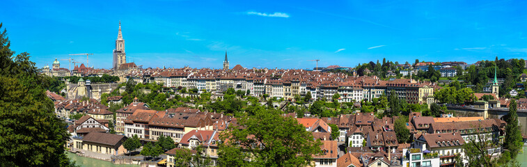 Obraz premium Bern and Berner Munster cathedral