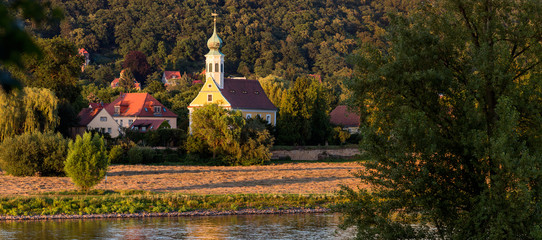 Little church 