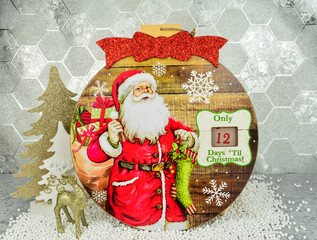 12 day countdown calendar  find out how many days left till christmas 