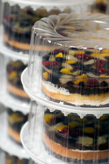 Confectionery, cakes and cakes