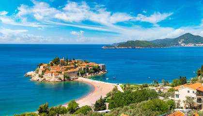 Fototapeta premium Wyspa Sveti Stefan w Budvie