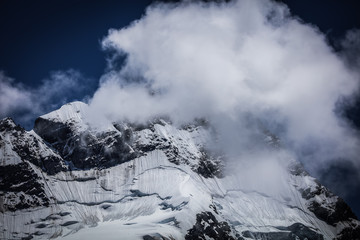 Fototapeta na wymiar Gletscher und Schnee im Mount Cook Nationalpark in Neuseeland