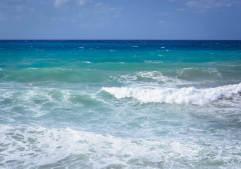Fototapeta na wymiar Small waves on the Aegean
