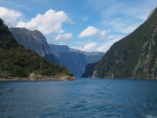 Fototapeta premium Milford Sound on the south island of New Zealand