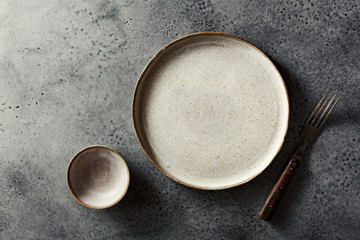 CERAMIC TABLEWARE. Top view.