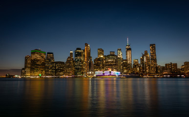 Fototapeta na wymiar new york lights after sunset