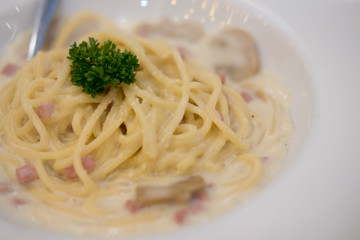 Classic homemade carbonara pasta