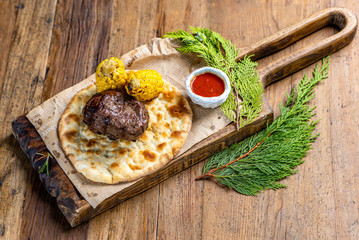 grilled meat (pork, beef, game, lamb)
