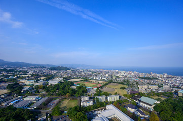 Naklejka premium 湯の街別府市街と別府湾の眺め（大分県）