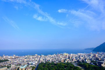 湯の街別府市街と別府湾の眺め（大分県）