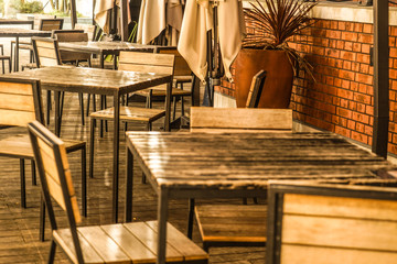 おしゃれなレストランのイメージ