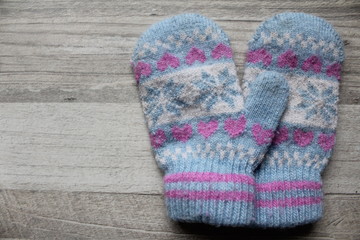 Warm mittens