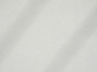 The cement floor look gray and white giving a warm relaxing feeling