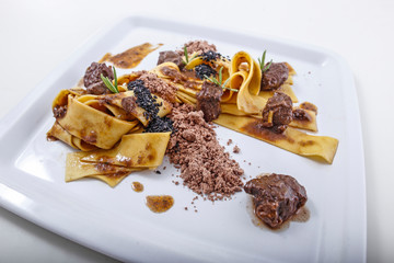tagliatelle con carne