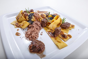 tagliatelle con carne