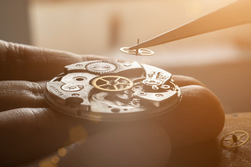 Mechanical watch repair, watchmaker's workshop