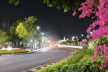 Königsstraße bei Nacht