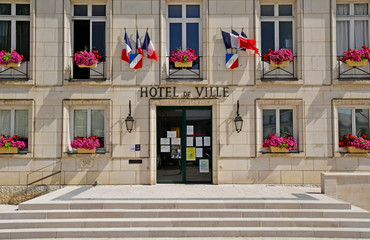 Montoire sur le Loir; France - june 30 2019: town hall - obrazy, fototapety, plakaty