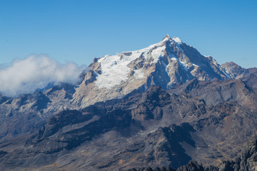 Fototapeta na wymiar The view of Huayna Potosì from the top of Austria