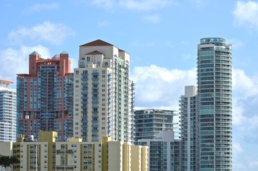 Fototapeta na wymiar Luxury high-rise condominiums at the southern end of Miami Beach,Florida overlooking Biscayne Bay.